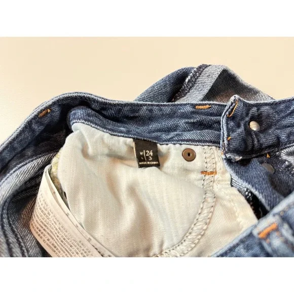 Abercrombie & Fitch Womens High Rise Distressed Denim Shorts Blue Size 27/4 - Picture 3 of 7